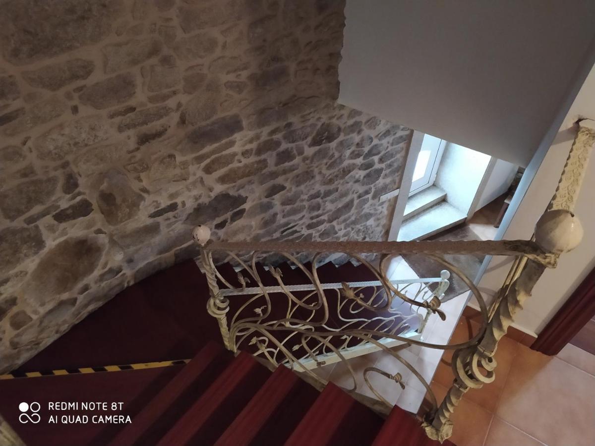 Pension - Albergue De Logrosa Negreira Exteriör bild
