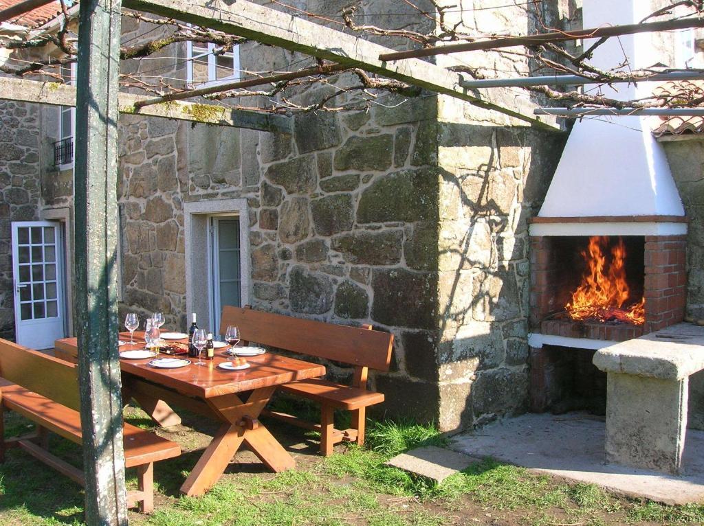 Pension - Albergue De Logrosa Negreira Exteriör bild